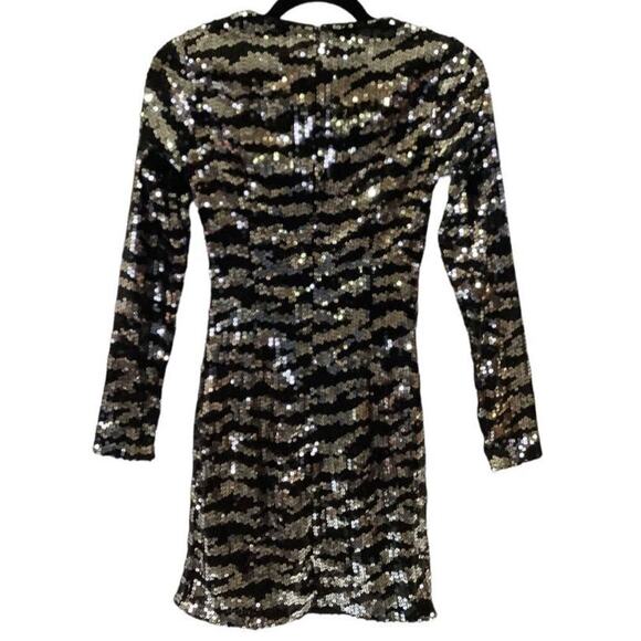 French Connection Ebba Tiger Sequin Mini Dress In Silver And Black Size 0 - Picture 8 of 14
